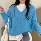 Set: Sweater + Long-sleeve T-shirt Sweater - Blue - One Size / T-shirt - White - One Size