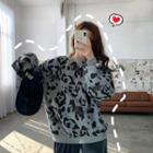 Leopard Loose-fit Pullover Gray - One Size
