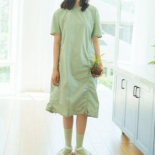Short-sleeve Printed Drawstring Midi Shift Dress