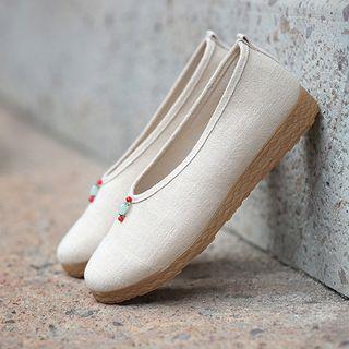 Beaded Hanfu Flats