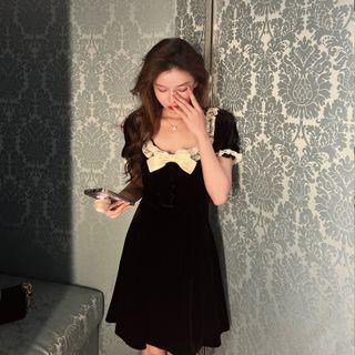 Short-sleeve Lace Trim Bow A-line Dress