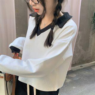 V-neck Two-tone Top White - One Size