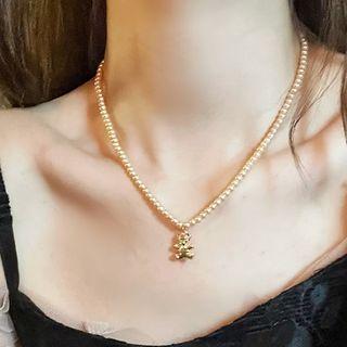 Bear Pendant Faux Pearl Necklace