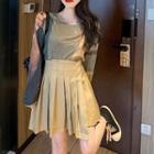 Mini A-line Pleated Skirt / Long-sleeve Color Panel T-shirt