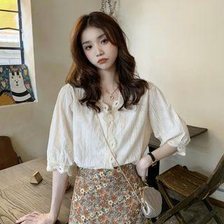 Elbow-sleeve V-neck Lace Trim Blouse / Floral Skirt