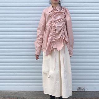 Ruffle Trim Shirt / A-line Midi Skirt