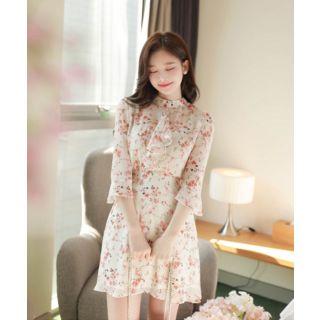 Mock-neck Ruffle-trim Floral Dress