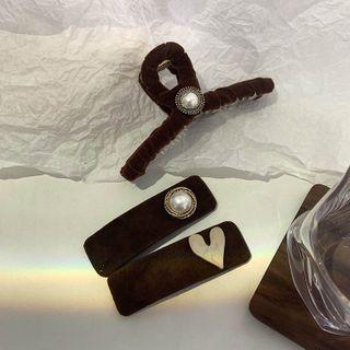 Faux Pearl Fabric Hair Clamp