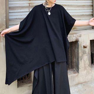 3/4-sleeve Irregular Hem T-shirt