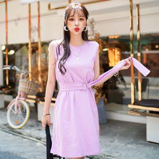 Round-neck Sleeveless Dress With Belt