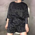 Japanese Character T-shirt / Shorts / Pants