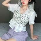 Short-sleeve T-shirt / Spaghetti Strap Floral Print Top / Skirt