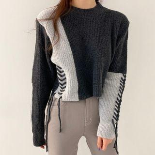 Two-tone Lace-up Cropped Sweater