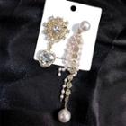 Non-matching Rhinestone Heart Faux Pearl Dangle Earring Silver Needle - Gold - One Size