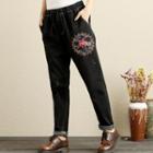 Embroidery Elastic-waist Baggy Jeans