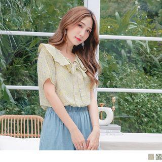 Tie-neck Floral Short-sleeve Chiffon Blouse