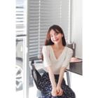 V-neck Puff-shoulder Short-sleeve Top