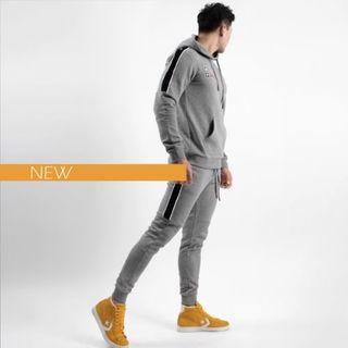 Set: Contrast-trim Printed Hoodie + Jogger Pants (gray)