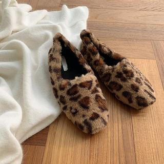 Leopard Faux-fur Flats