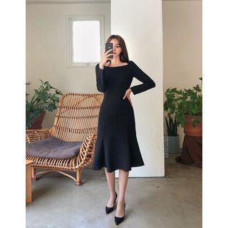 Puff-shoulder Mermaid Dress
