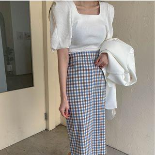 Puff-sleeve Blouse / Gingham Midi A-line Skirt