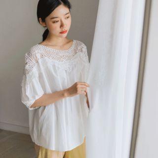 Lace-yoke Puff-sleeve Top