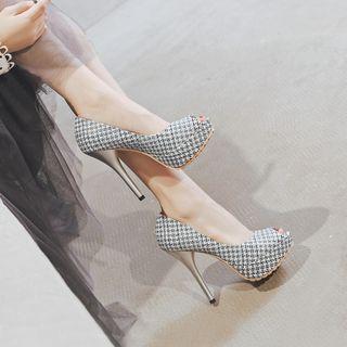 Houndstooth Peep-toe Platform Pumps