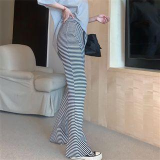 Printed Crewneck Short-sleeve T-shirt / High-waist Pants