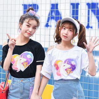 Short-sleeve Unicorn Print T-shirt