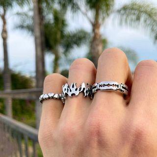 Set : Heart / Flame / Razer Alloy Ring 2185 - Silver - One Size