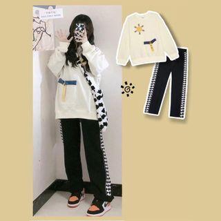 Set: Printed Sweatshirt + Fish Print Wide-leg Pants