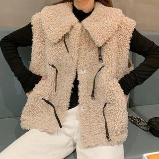 Faux Shearling Vest / Long-sleeve T-shirt