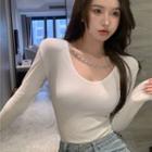 Long-sleeve Chain-accent Slim-fit Top