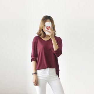 Slit-hem Round-neck T-shirt