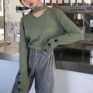 Choker-neck Buttoned Knit Top