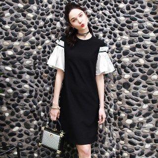 Flare Short Sleeve Paneled A-line Dress