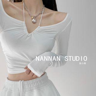 Boatneck Ruched Halter T-shirt