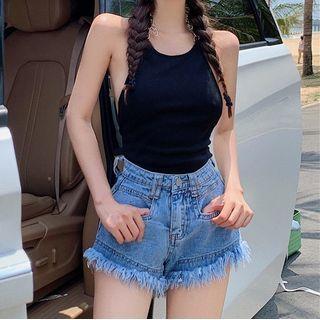 Halter-neck Chain Cropped Camisole Top Black - One Size