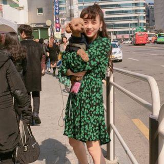 Long-sleeve Floral Print Pleated Dress