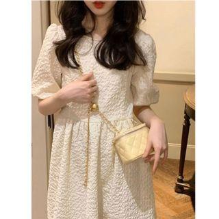 Short-sleeve Plain Ruched A-line Dress