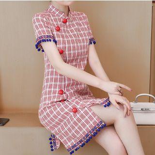 Plaid Embroidered Short-sleeve Qipao