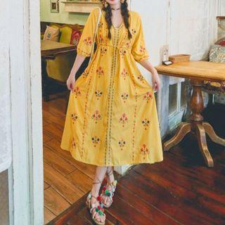 Elbow-sleeve Embroidered Drawstring Midi Dress