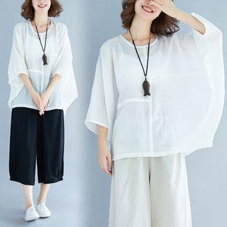 Crew-neck 3/4-sleeve Blouse / Cropped Wide-leg Pants