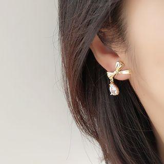 Ribbon Clip On Earring 1 Pair - Gold - One Size