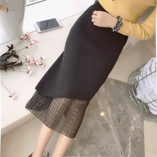 Lace Underlay Knit Skirt