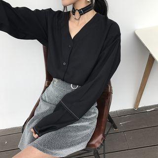 Chocker-accent Chiffon Blouse