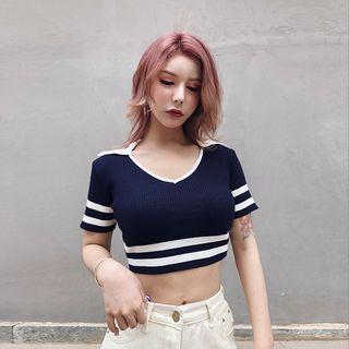 V-neck Striped Crop Knit Top