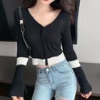 Two-tone V-neck Cropped Cardigan