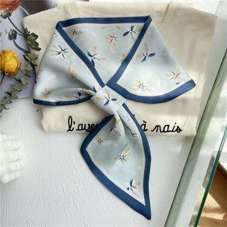 Contrast Trim Floral Light Scarf