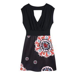 Mock Two-piece Sleeveless Floral Print Panel A-line Dress